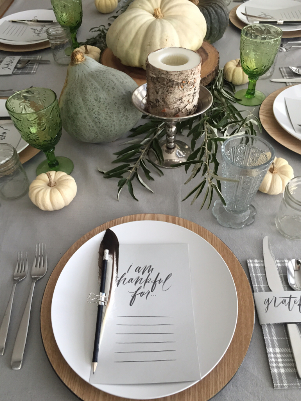Thanksgiving table 2015-6